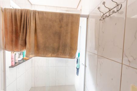 Casa à venda com 220m², 4 quartos e 2 vagasBanheiro