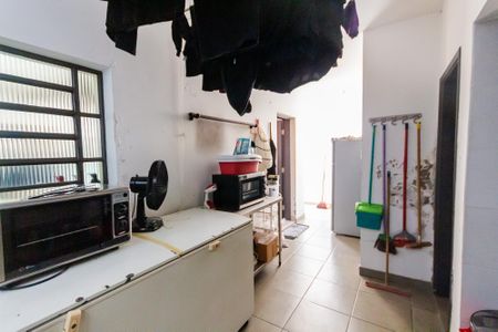 Casa à venda com 220m², 4 quartos e 2 vagasÁrea de Serviço