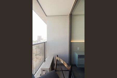 Studio para alugar com 22m², 1 quarto e sem vaga Studio para alugar com 22m², 1 quarto e sem vagaVaranda