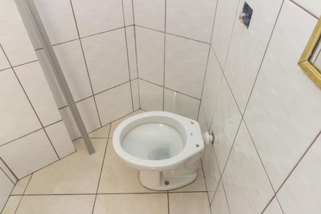 Studio para alugar com 31m², 1 quarto e sem vaga Studio para alugar com 31m², 1 quarto e sem vagaBanheiro