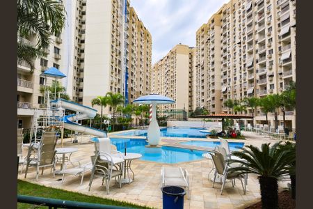 Apartamento para alugar com 50m², 2 quartos e 1 vagaÁrea comum - Piscina