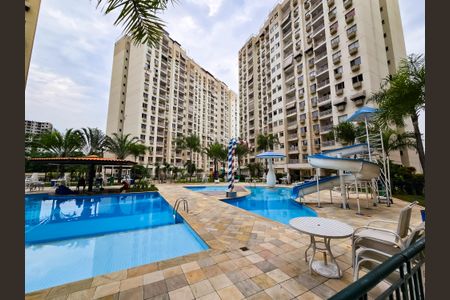 Apartamento para alugar com 50m², 2 quartos e 1 vagaÁrea comum - Piscina