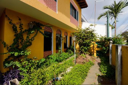 Casa para alugar com 300m², 4 quartos e 2 vagasÁrea comum