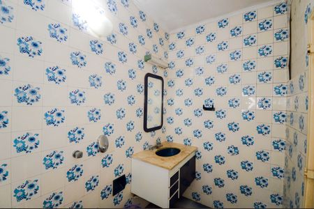 Casa para alugar com 300m², 4 quartos e 2 vagasBanheiro//Suíte 3