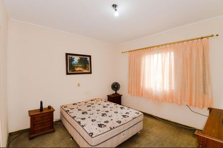 Casa para alugar com 300m², 4 quartos e 2 vagasSuíte 3