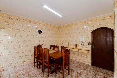 Casa para alugar com 300m², 4 quartos e 2 vagasCopa