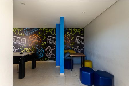 Apartamento para alugar com 50m², 2 quartos e 1 vaga Apartamento para alugar com 50m², 2 quartos e 1 vagaSala de Jogos