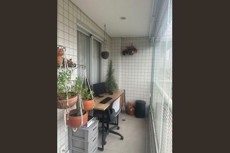 Apartamento à venda com 115m², 3 quartos e 4 vagas