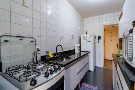 Apartamento à venda com 68m², 3 quartos e 2 vagasCozinha