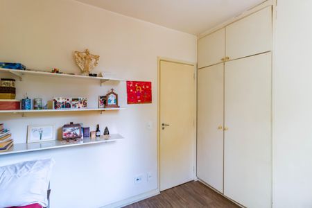 Apartamento à venda com 68m², 3 quartos e 2 vagasQuarto 3