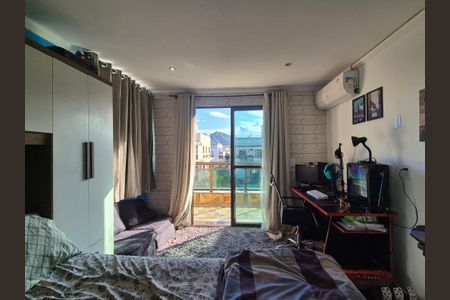 Apartamento à venda com 257m², 3 quartos e 3 vagasQuarto 2