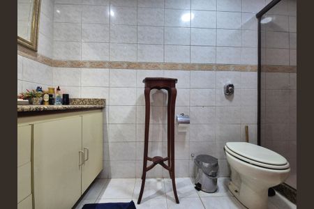Apartamento à venda com 257m², 3 quartos e 3 vagasBanheiro social