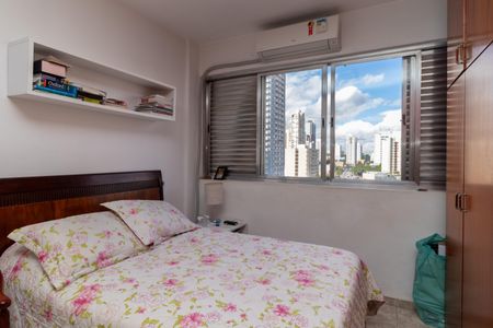 Apartamento à venda com 104m², 2 quartos e sem vagaQuarto 2