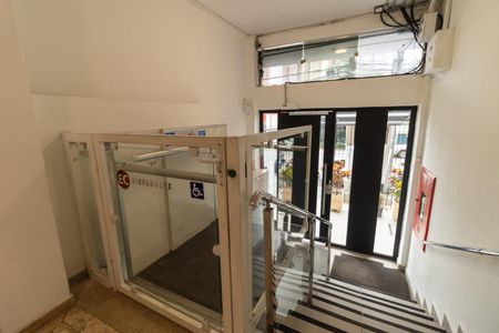 Apartamento à venda com 104m², 2 quartos e sem vagaElevador / Acessibilidade