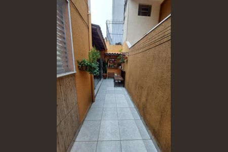 Casa à venda com 100m², 2 quartos e 1 vaga Casa à venda com 100m², 2 quartos e 1 vagaQuintal