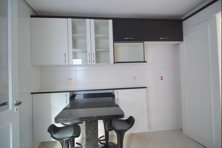 Apartamento à venda com 164m², 3 quartos e 2 vagasCozinha