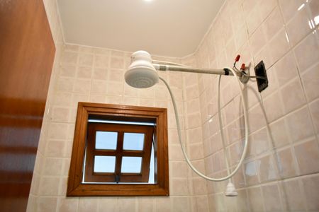 Casa à venda com 140m², 3 quartos e 2 vagasBanheiro de Serviço