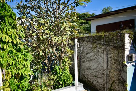 Casa à venda com 140m², 3 quartos e 2 vagasSuíte