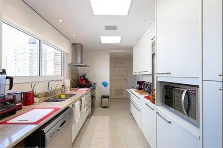 Apartamento à venda com 166m², 3 quartos e 3 vagasFoto 01
