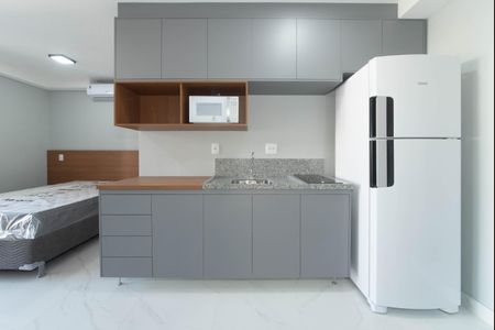 Studio para alugar com 26m², 1 quarto e sem vaga Studio para alugar com 26m², 1 quarto e sem vagaCozinha