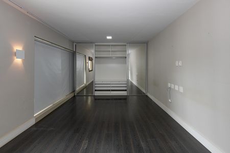 Apartamento para alugar com 337m², 3 quartos e 4 vagas Apartamento para alugar com 337m², 3 quartos e 4 vagasSuíte 1