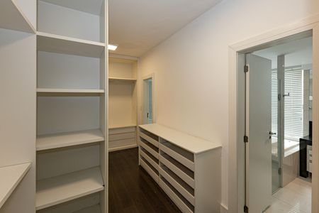 Apartamento para alugar com 337m², 3 quartos e 4 vagas Apartamento para alugar com 337m², 3 quartos e 4 vagasSuíte 3