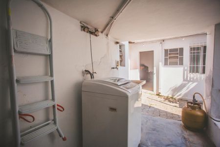 Casa à venda com 120m², 3 quartos e 1 vaga Casa à venda com 120m², 3 quartos e 1 vagaÁrea de Serviço