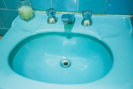 Casa à venda com 120m², 3 quartos e 1 vaga Casa à venda com 120m², 3 quartos e 1 vagaBanheiro