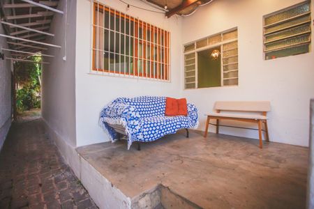 Casa à venda com 120m², 3 quartos e 1 vaga Casa à venda com 120m², 3 quartos e 1 vagaCorredor Lateral