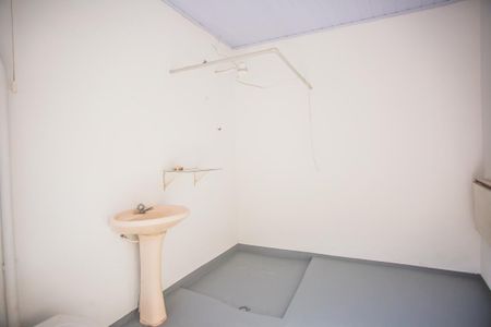 Casa à venda com 120m², 3 quartos e 1 vaga Casa à venda com 120m², 3 quartos e 1 vagaBanheiro de Serviço