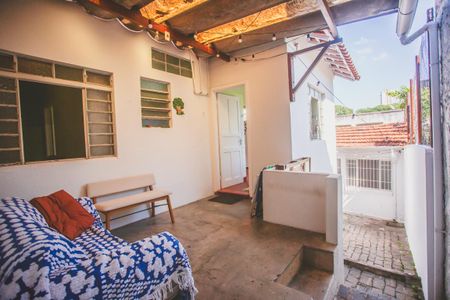 Casa à venda com 120m², 3 quartos e 1 vaga Casa à venda com 120m², 3 quartos e 1 vagaCorredor Lateral