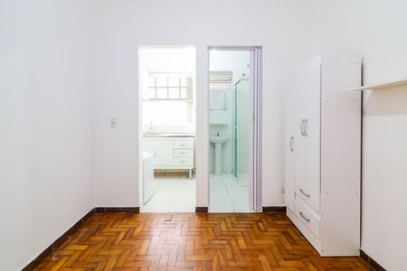 Studio para alugar com 13m², 1 quarto e sem vaga Studio para alugar com 13m², 1 quarto e sem vagaStudio - Quarto e Cozinha