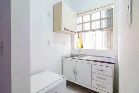 Studio para alugar com 13m², 1 quarto e sem vaga Studio para alugar com 13m², 1 quarto e sem vagaStudio - Quarto e Cozinha