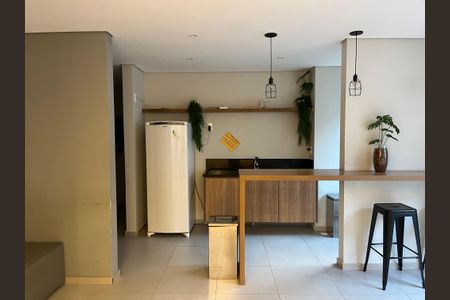 Apartamento para alugar com 40m², 2 quartos e sem vagaÁrea comum - Salão de festas