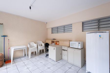 Apartamento para alugar com 110m², 2 quartos e 1 vagaÁrea comum - Salão de festas