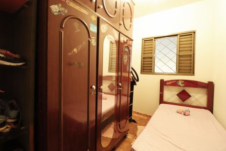 Casa para alugar com 299m², 4 quartos e 6 vagasQuarto 2