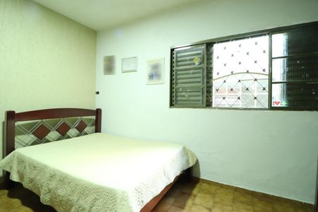 Casa para alugar com 299m², 4 quartos e 6 vagasQuarto 3