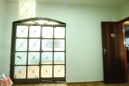 Casa para alugar com 299m², 4 quartos e 6 vagasQuarto 1