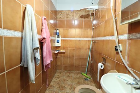 Casa para alugar com 299m², 4 quartos e 6 vagasBanheiro da Suíte