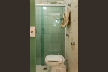 Casa à venda com 210m², 3 quartos e 4 vagasBanheiro 2