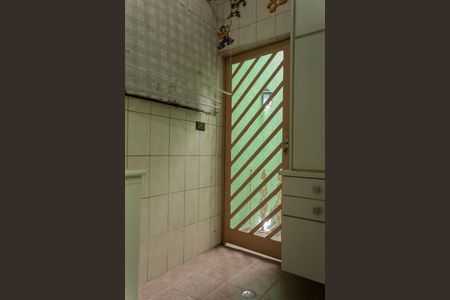 Casa à venda com 210m², 3 quartos e 4 vagasÁrea de Serviço