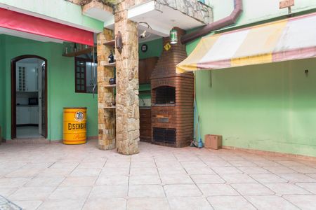 Casa à venda com 210m², 3 quartos e 4 vagasÁrea comum