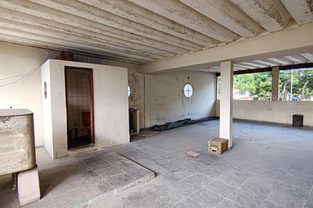 Casa à venda com 400m², 2 quartos e 3 vagasterraço