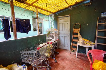 Casa à venda com 400m², 2 quartos e 3 vagascasa 2