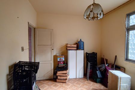 Casa à venda com 400m², 2 quartos e 3 vagasquarto 2