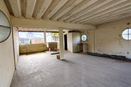 Casa à venda com 400m², 2 quartos e 3 vagasterraço