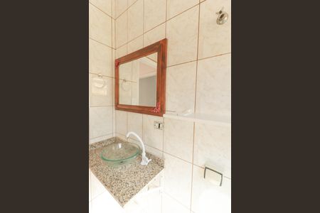 Casa à venda com 200m², 3 quartos e 3 vagas Casa à venda com 200m², 3 quartos e 3 vagasCasa 2 - Banheiro