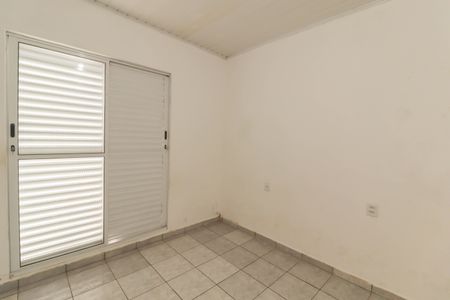 Casa à venda com 200m², 3 quartos e 3 vagas Casa à venda com 200m², 3 quartos e 3 vagasCasa 2 - Quarto