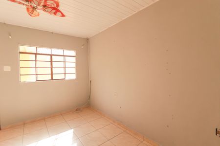 Casa à venda com 200m², 3 quartos e 3 vagas Casa à venda com 200m², 3 quartos e 3 vagasCasa - Sala
