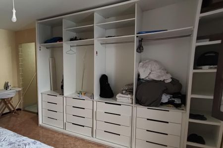 Casa de condomínio para alugar com 722m², 5 quartos e 5 vagas Casa de condomínio para alugar com 722m², 5 quartos e 5 vagasSuíte 1